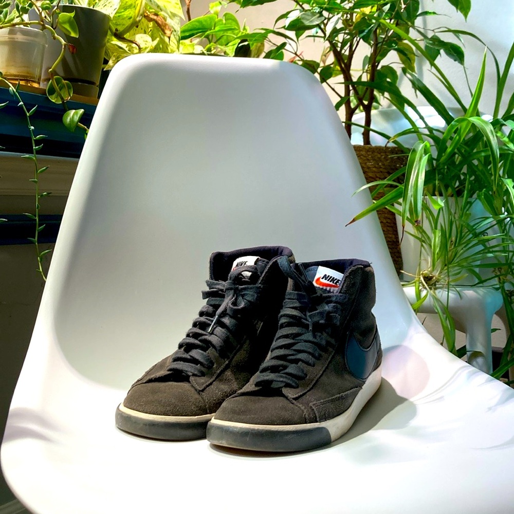 Nike dark grey Vintage Suede Mid Blazer sneaker US L 10, UK 7.5, EU 42